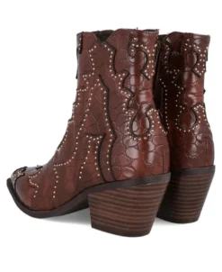 Botines camperos con tachuelas Noa Harmon Miranda 9098