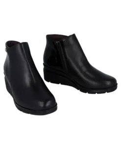 Botines negros con cuña Pitillos 11536