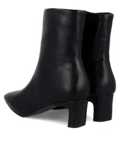 Botines negros con puntera cuadrada BB UP 2714
